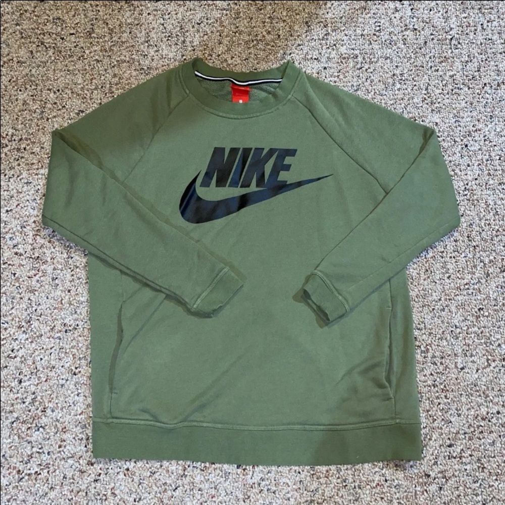 Nike crew neck